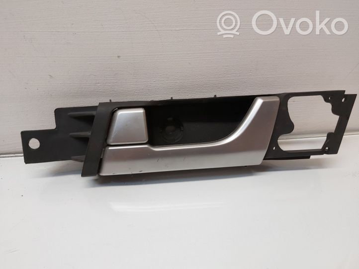 Chevrolet Captiva Rear door interior handle trim 200411