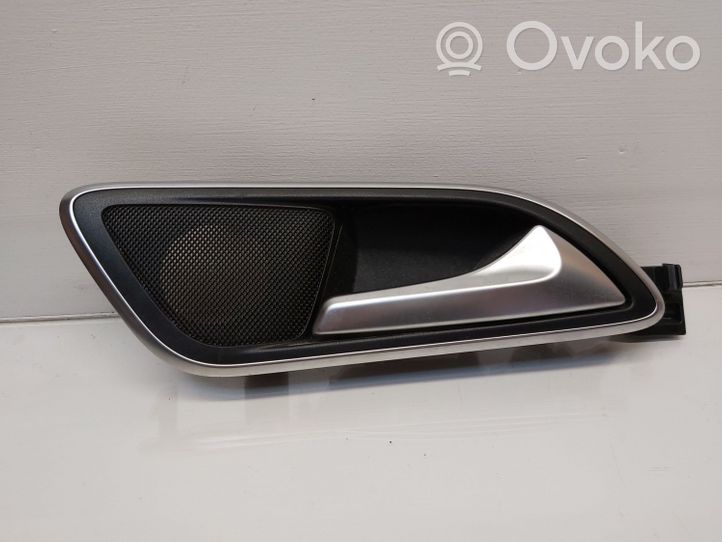 Mercedes-Benz CLA C117 X117 W117 Takaoven sisäkahva A2467600