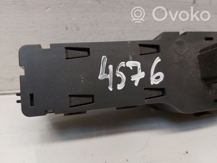 BMW 2 F45 Traction control (ASR) switch 939280901
