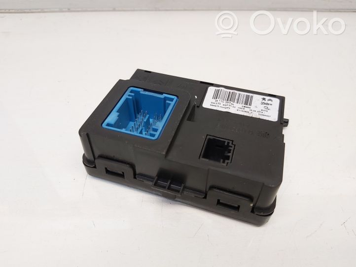 Citroen C4 Cactus Air conditioning/heating control unit 9811039380