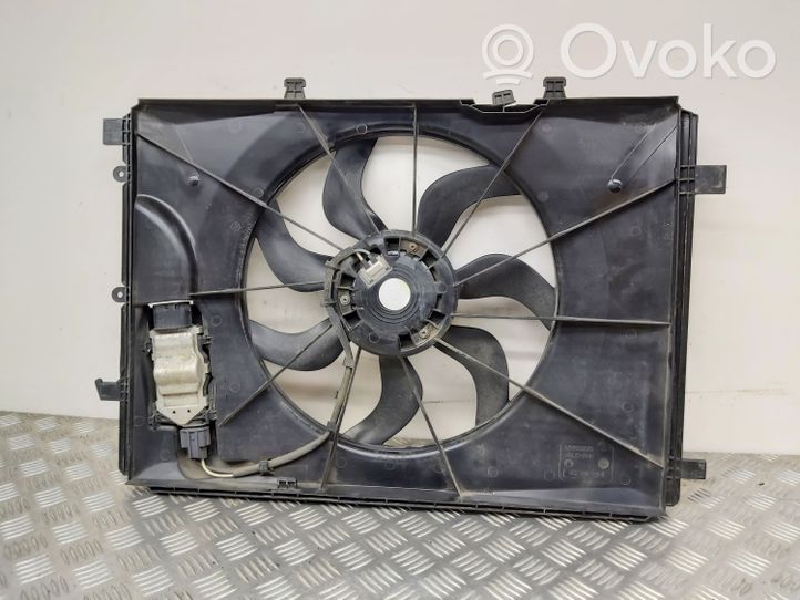 Mercedes-Benz A W176 Ventilateur de refroidissement de radiateur électrique A2465000093