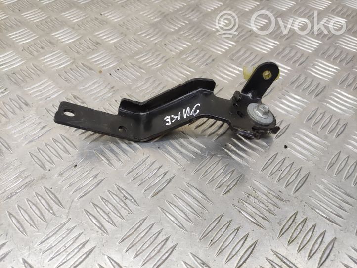 Nissan Juke I F15 Kita variklio detalė 8201013534