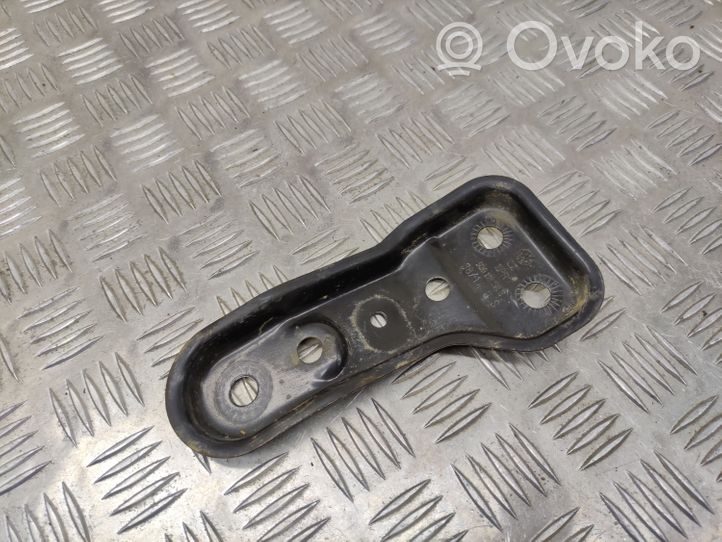 Seat Leon (5F) Altra parte della sospensione anteriore 5Q0199518E