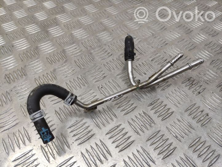 Volkswagen Golf VII Tuyau depression pompe à vide 04L201360AA