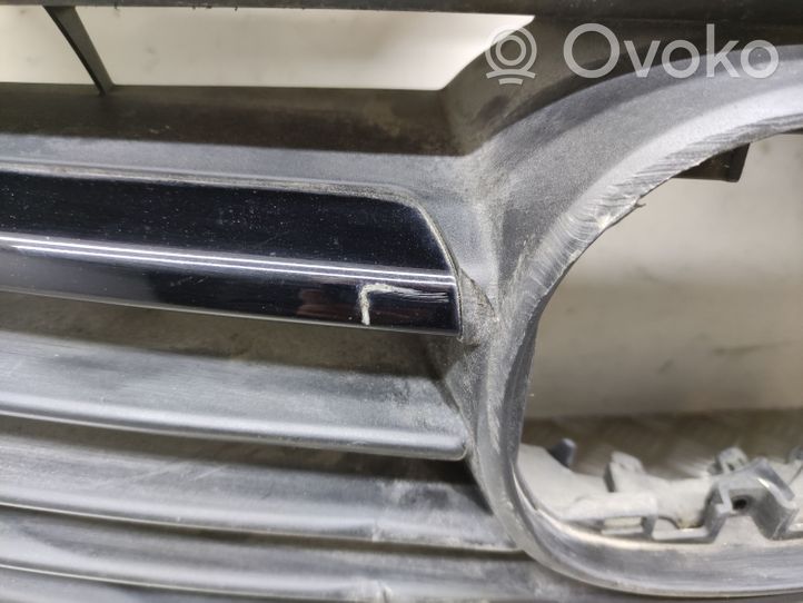 Mazda 6 Grille calandre supérieure de pare-chocs avant GHP950712