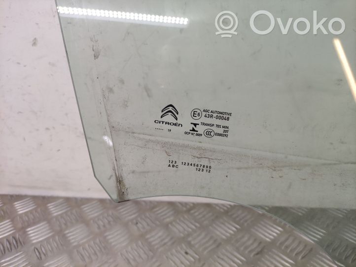 Citroen C3 Front door window glass four-door 