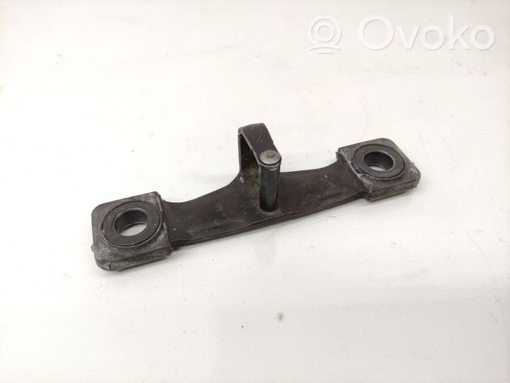 Volkswagen PASSAT B8 Loading door lock loop/hook striker 8V0827607E