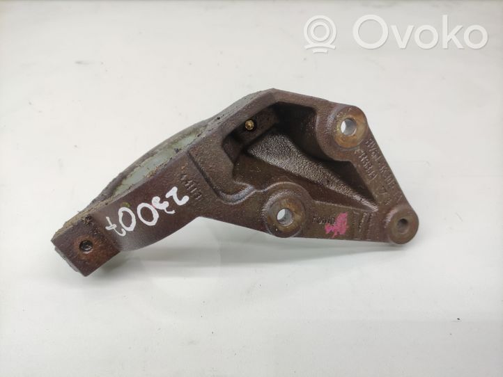 Ford Focus Staffa del cuscinetto di supporto dell’albero di trasmissione BV613K305TA