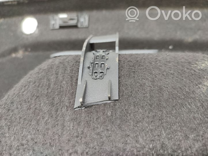 Volkswagen PASSAT CC Rivestimento portellone posteriore/bagagliaio 3C8867605