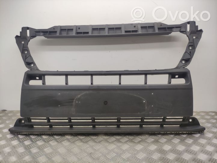 Peugeot Boxer Grille calandre supérieure de pare-chocs avant 1315077070