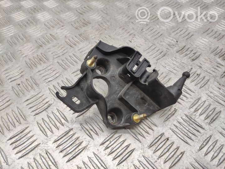 Ford C-MAX II Fuel filter bracket/mount holder 1036926S01