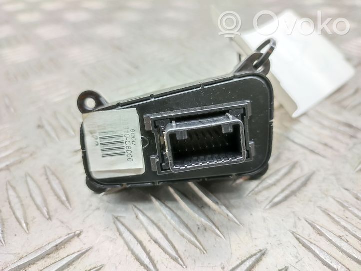 Hyundai i20 (GB IB) Interruptor del sensor de aparcamiento (PDC) 93310C8000