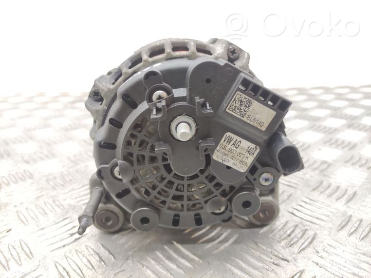 Volkswagen PASSAT B8 Generatore/alternatore 03L903023K