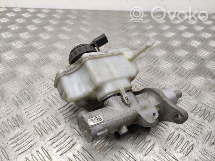 Volkswagen Touran II Master brake cylinder 1K1611301D