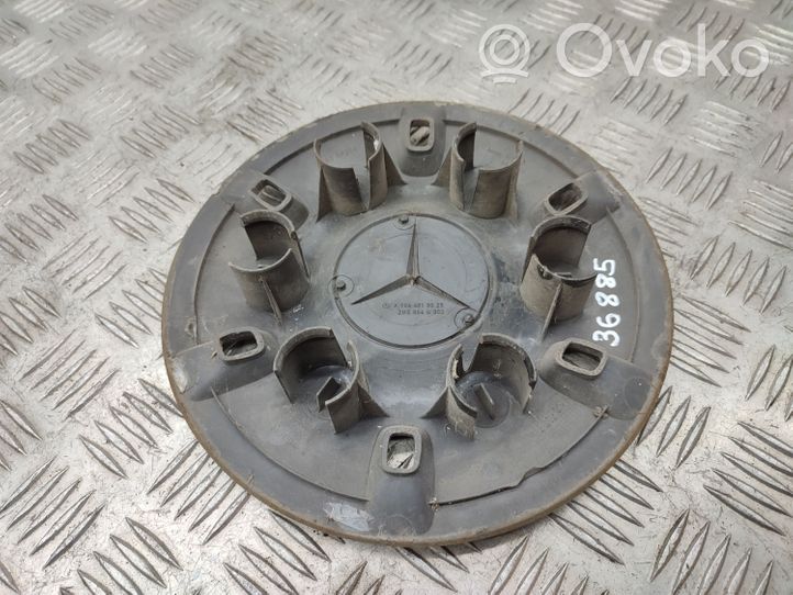 Mercedes-Benz Sprinter W906 Tapa/tapón del tornillo de la rueda A9064010025