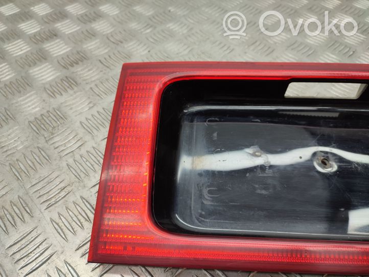 Ford Galaxy Lampa oświetlenia tylnej tablicy rejestracyjnej 7M3945255H