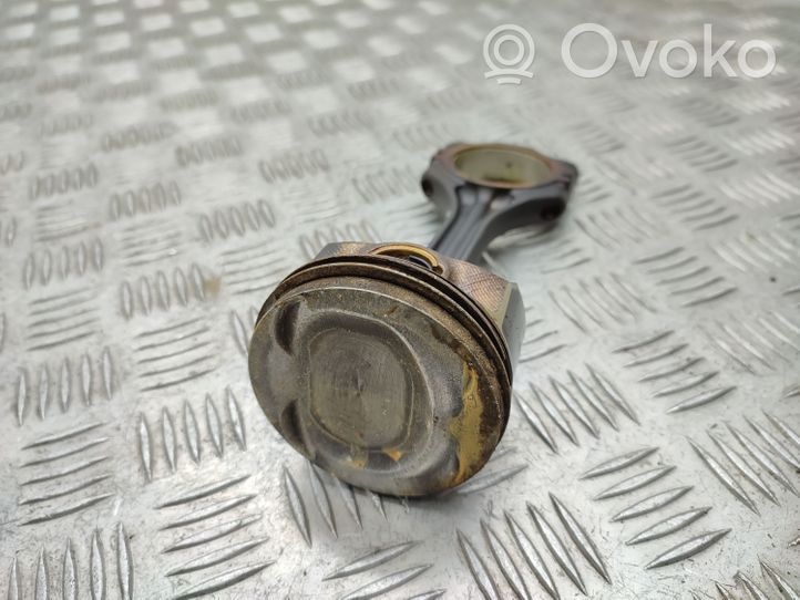 Volkswagen Golf VI Piston avec bielle CAX