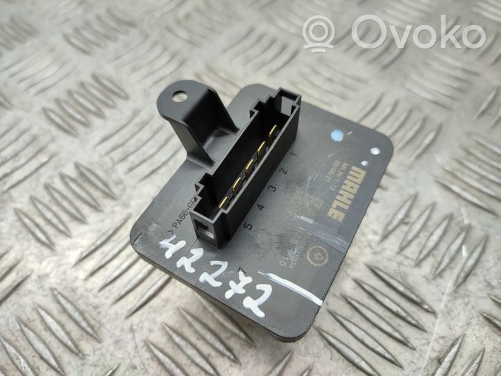 Peugeot 2008 II Heater blower motor/fan resistor 7015011004