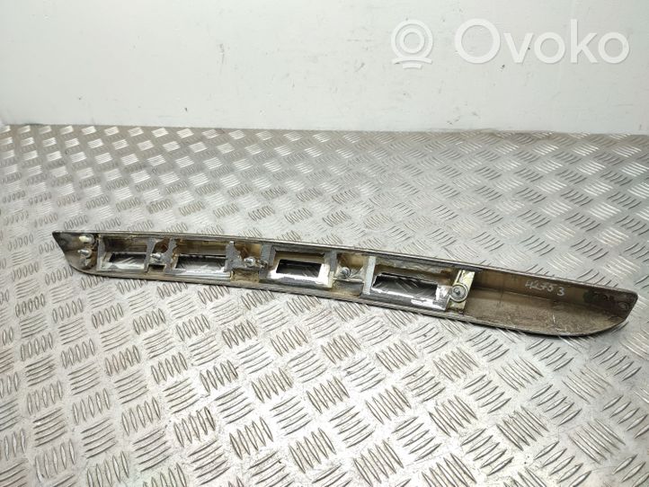 Renault Laguna III Listwa oświetlenie tylnej tablicy rejestracyjnej 848100004R