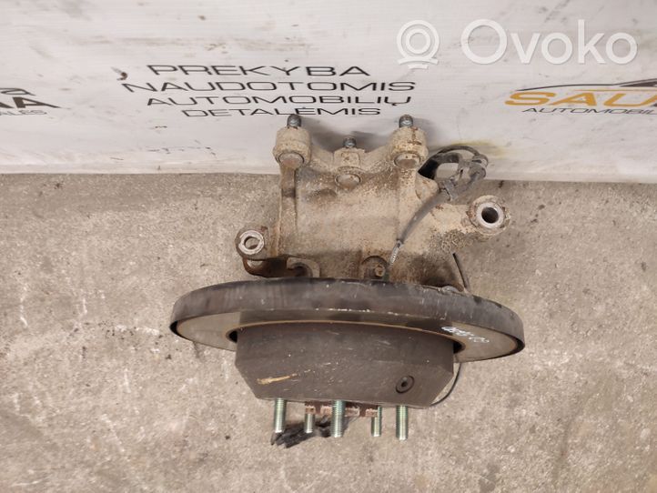 KIA Sorento Rear wheel hub 