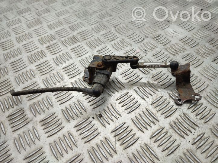 Volkswagen Tiguan Aukščio daviklis (priek. žibintų) 1T0907503B