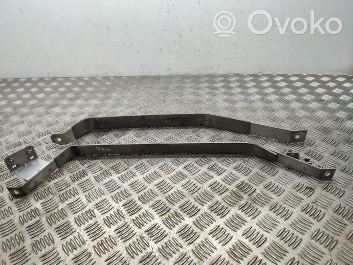 Toyota RAV 4 (XA40) Sangle de réservoir de carburant 