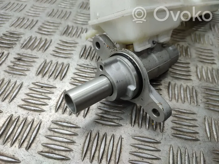 BMW 2 F45 Master brake cylinder 