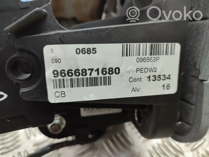 Peugeot 508 Stabdžių pedalas 9666871680