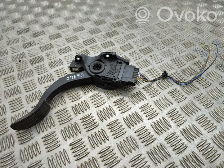 Volvo XC70 Akceleratoriaus pedalas 6G929F836BD