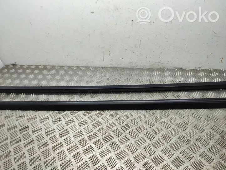 Volkswagen PASSAT B8 Roof bar rail 