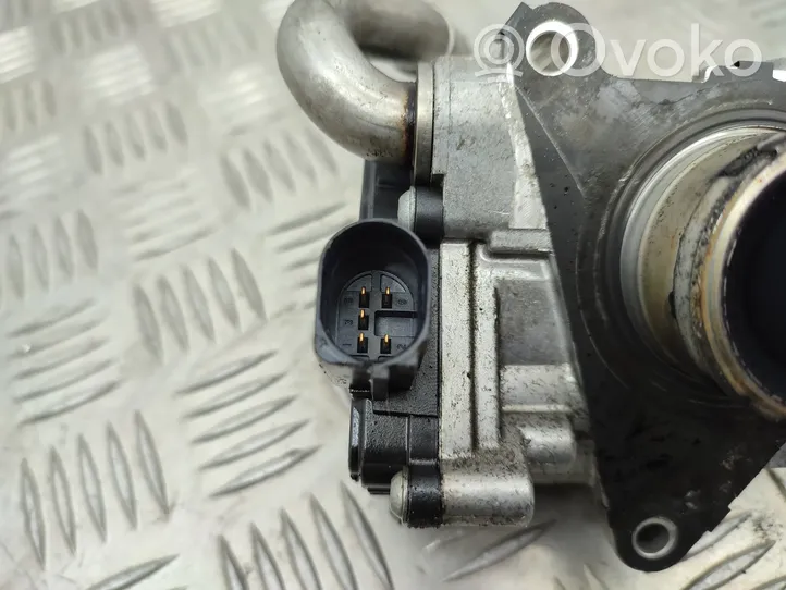 Volkswagen PASSAT B8 EGR valve 04L131501RV