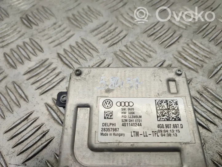 Audi A6 C7 Xenon-valojen ohjainlaite/moduuli 4G0907697D