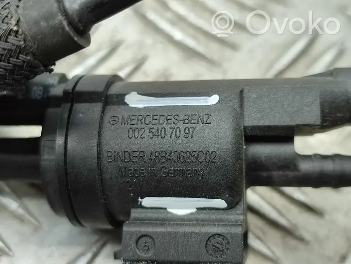 Mercedes-Benz GLC X253 C253 Electrovanne Soupape de Sûreté / Dépression 0025407097