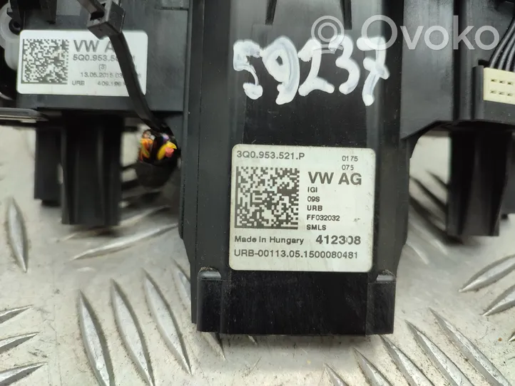 Volkswagen PASSAT B8 Wiper turn signal indicator stalk/switch 5Q0953569A