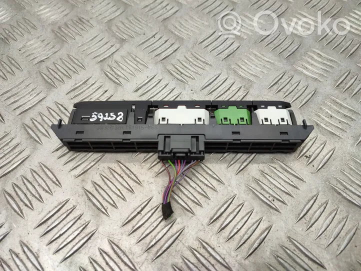 Volkswagen PASSAT B8 Botón interruptor de luz de peligro 3G0927132A