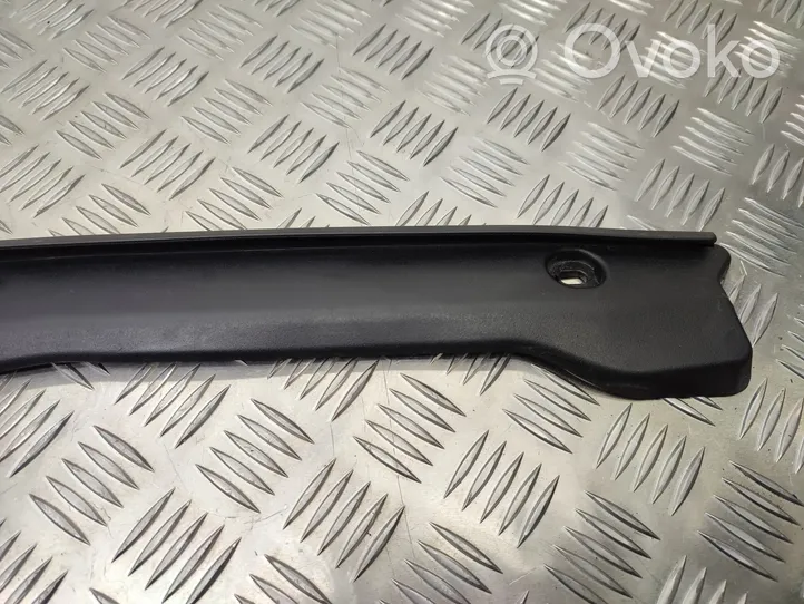 Mazda 3 Rivestimento dell’estremità del parafango BCJH56916