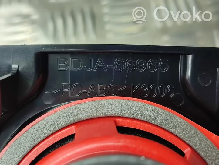 Mazda 3 Kit sistema audio BDJD6696Y