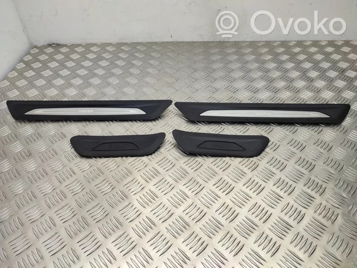 BMW 2 F45 Priekinio kėbulo slenksčio apdaila 7298910