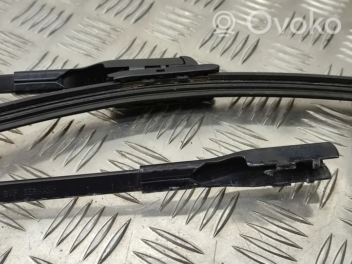 Volkswagen Transporter - Caravelle T6 Front wiper blade arm 7E1955409D