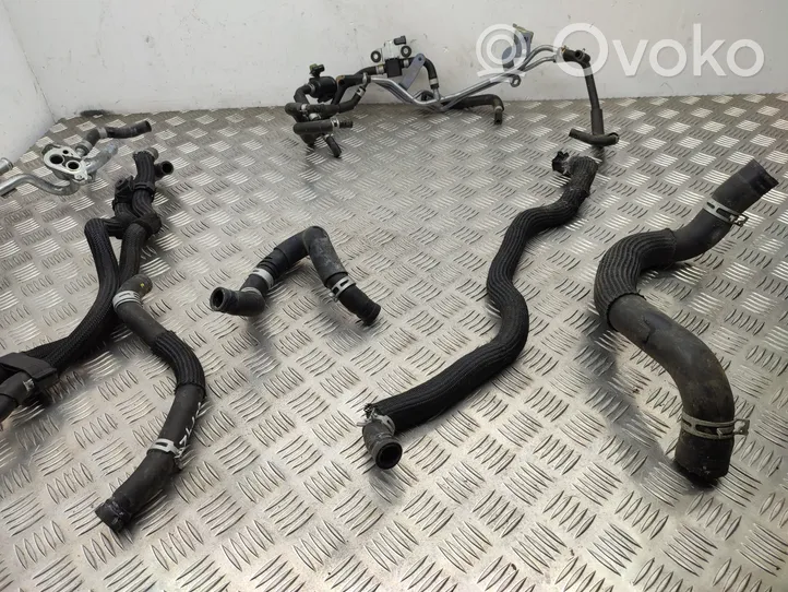 Infiniti Q50 Tuyau de liquide de refroidissement moteur 14056JK21A