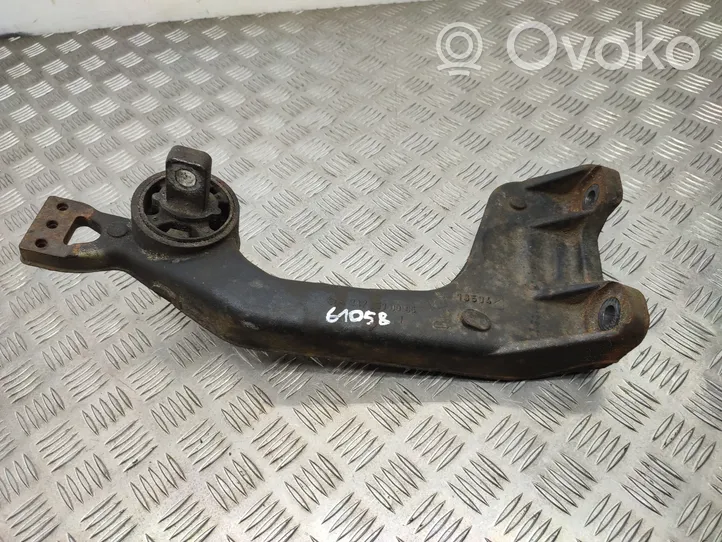 Mercedes-Benz Vito Viano W447 Support de différentiel arrière A4473530095