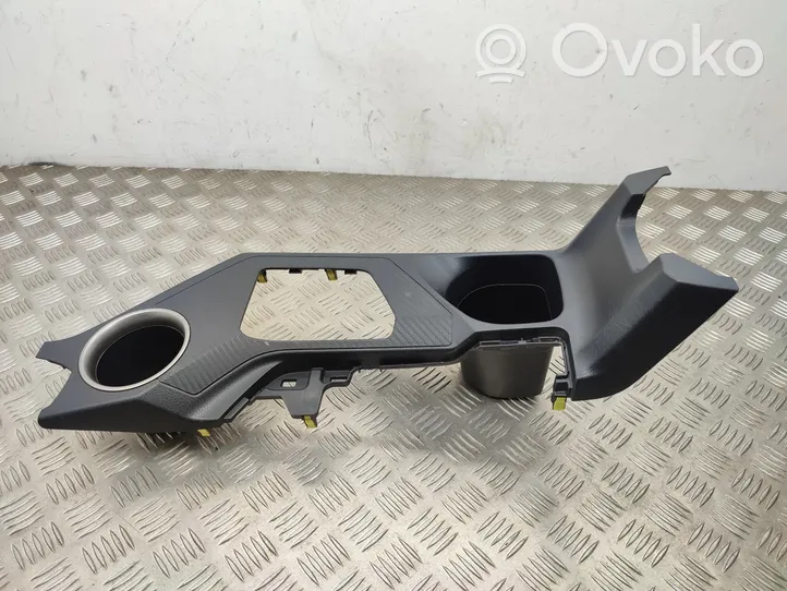 Toyota RAV 4 (XA40) Rivestimento in plastica cornice della leva del cambio 5880442110