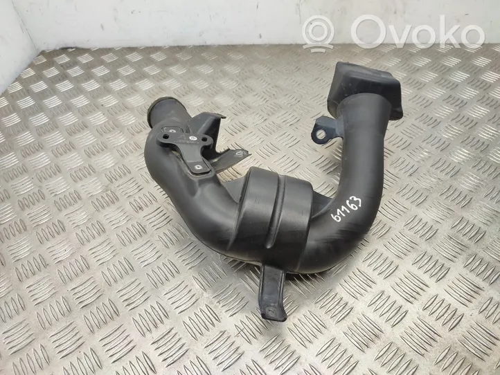 Toyota RAV 4 (XA40) Oro paėmimo kanalo detalė (-ės) 1775126070