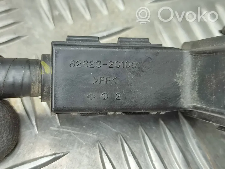 Toyota RAV 4 (XA40) Cavo positivo (batteria) 8282320100