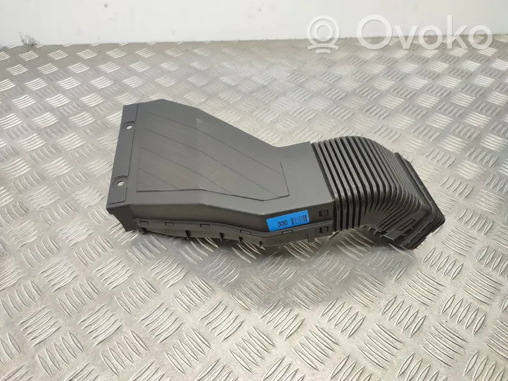 KIA Sportage Air intake duct part 28210D3300