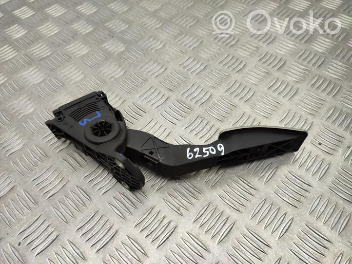 Suzuki Vitara (LY) Pedal del acelerador 4940068LF1