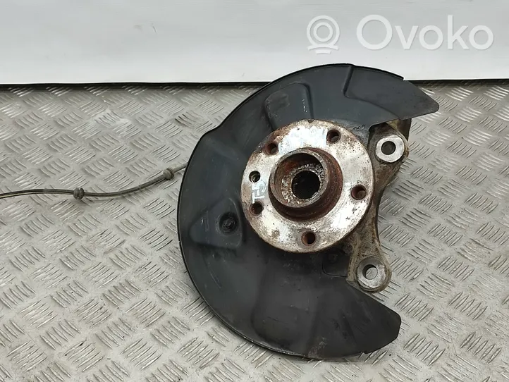 Volkswagen Transporter - Caravelle T5 Front wheel hub 