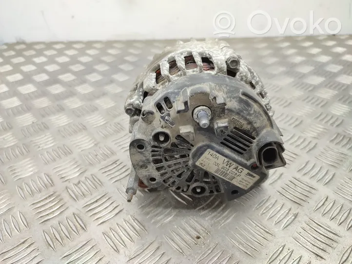 Volkswagen Transporter - Caravelle T5 Generator/alternator 03L903023P