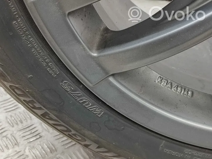 Chrysler Pacifica R18 alloy rim 