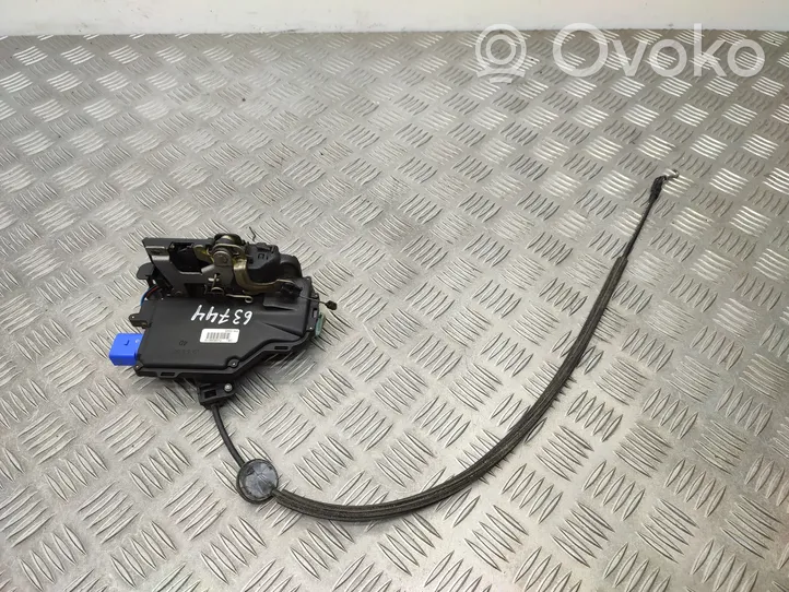 Volkswagen Touran I Zamek drzwi tylnych 7L0839016